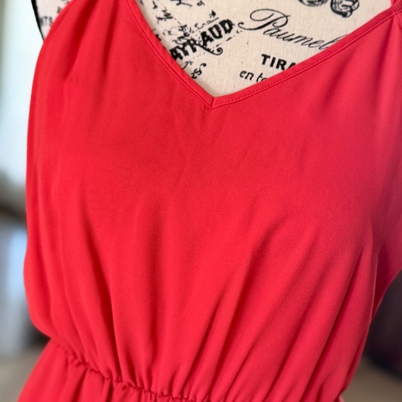 BANANA REPUBLIC | Spaghetti Strap Cutout Crepe Dress in Red Orange, size 4P - Picture 2 of 7